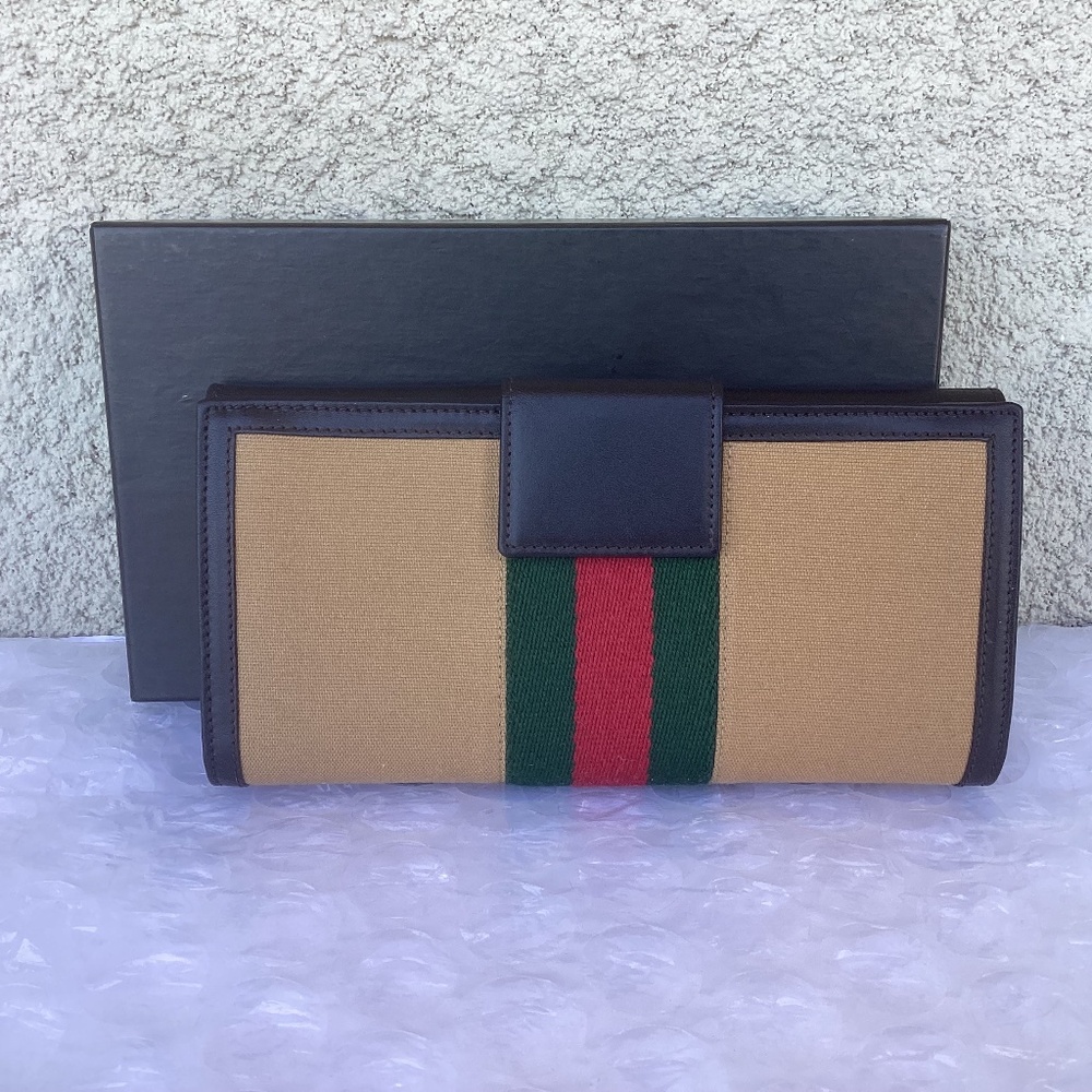 Vintage Gucci Long Bifold Wallet Preowned Unused Condition